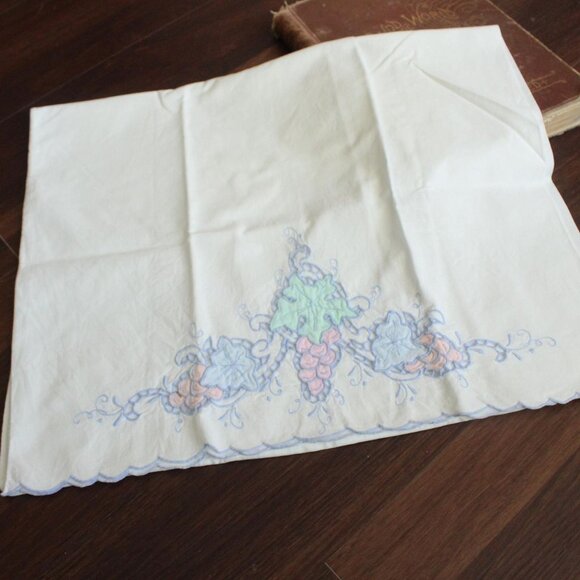 Vintage 1950s Pillowcase, Queen 32" Long, White Cotton With Embroidered Pink - Picture 1 of 10
